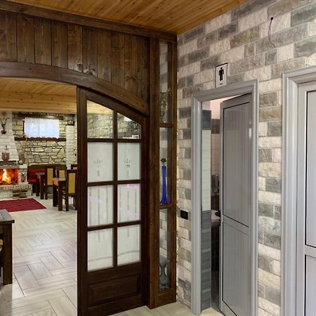 Guest House Iljesa Берат Экстерьер фото